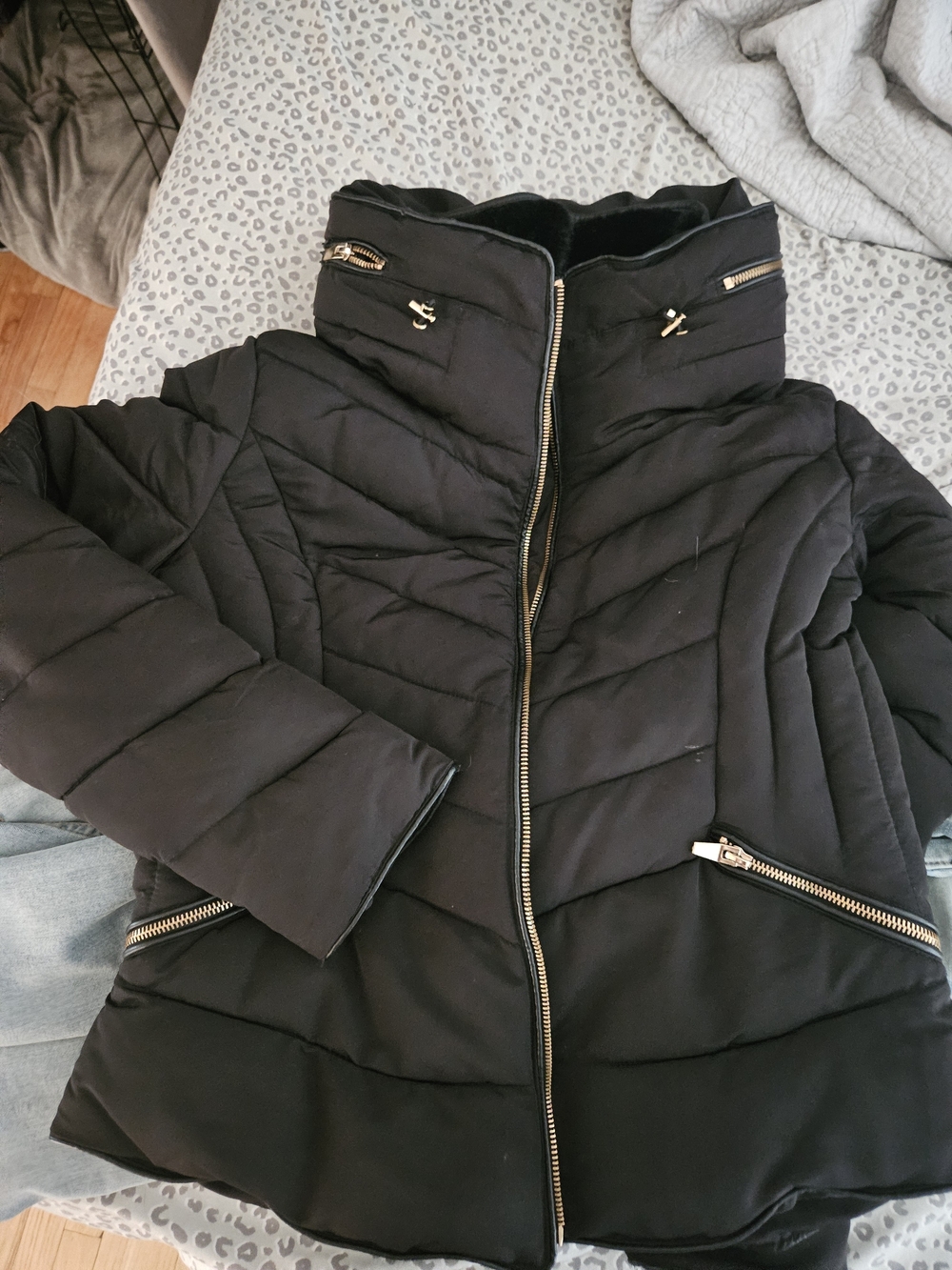 Zara Black Quilted Puffer Jacket with Gold Zipper Accents